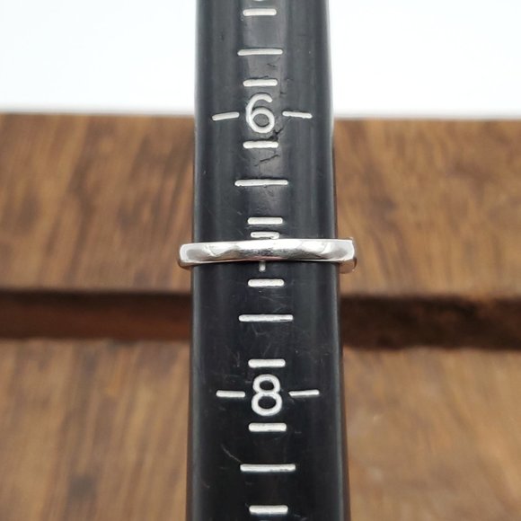 Size 7 925 Sterling Silver Beautiful Halo Setting Cubic Zirconia Ring - Picture 7 of 9